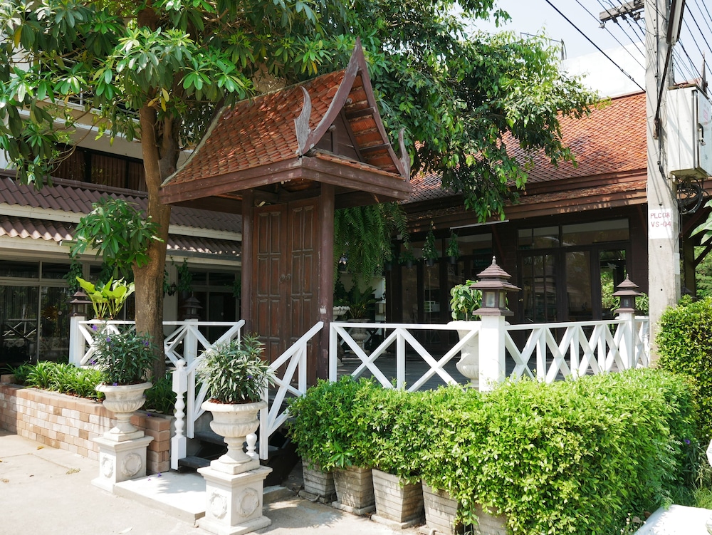 Punya Garden 6/33