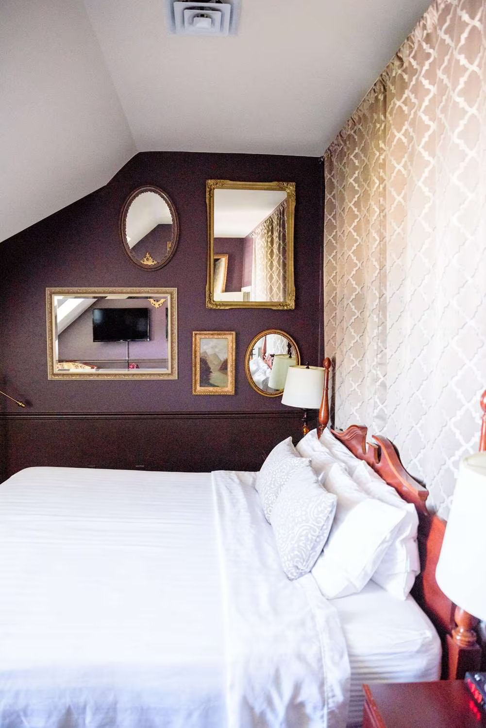 جناح تنفيذي بسرير كينج