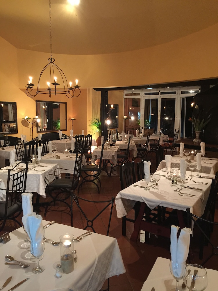 Inn & Art Madeira 52/67