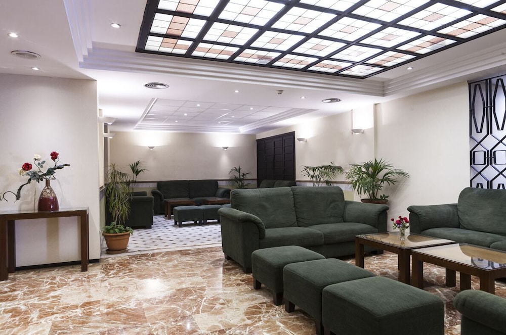 Don Paco Hotel 59/77