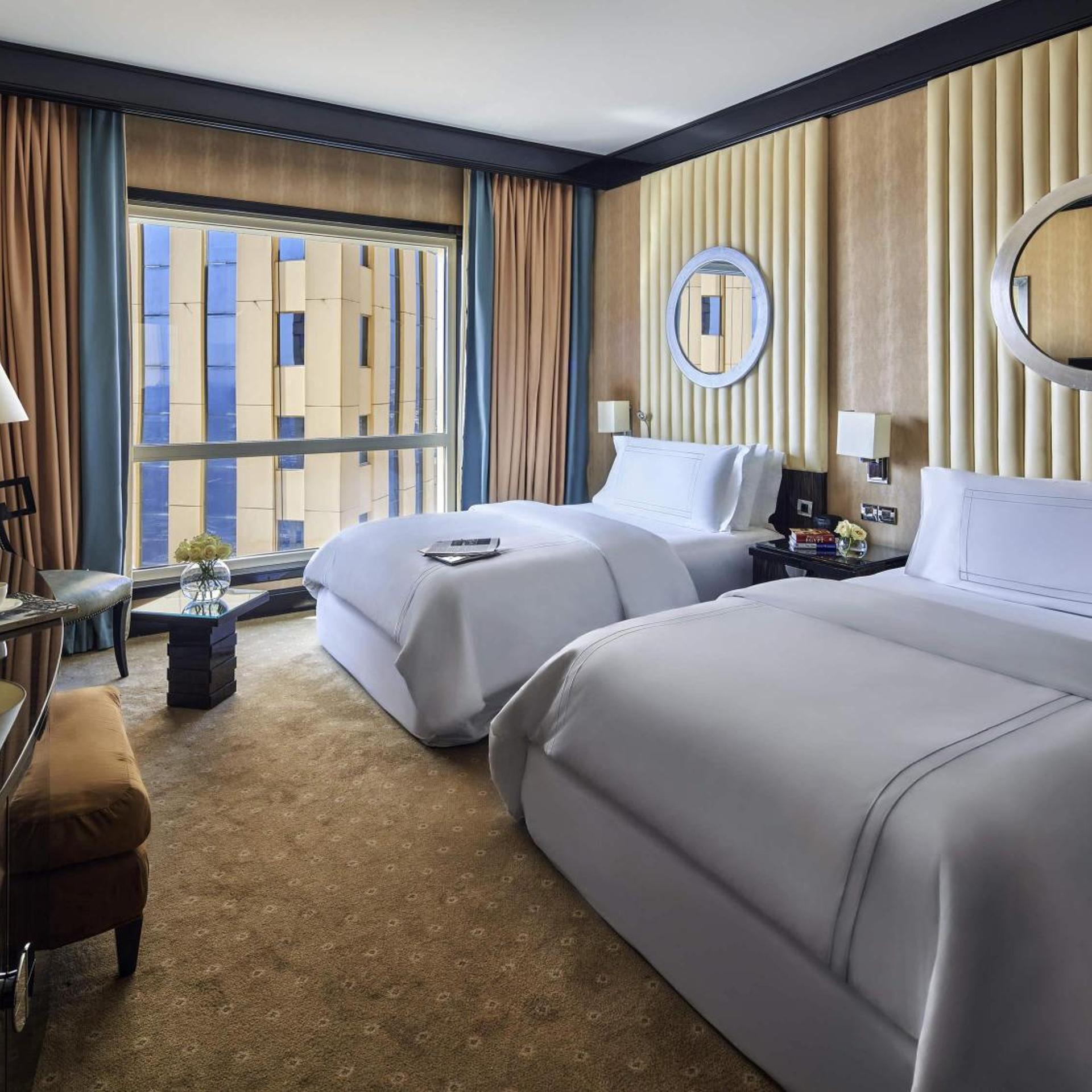 Fairmont Gold, Double Bed, Partial River View, Lounge Access