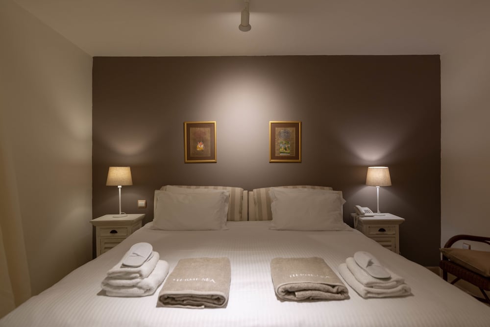Thermesea Luxury Lodge 40/68
