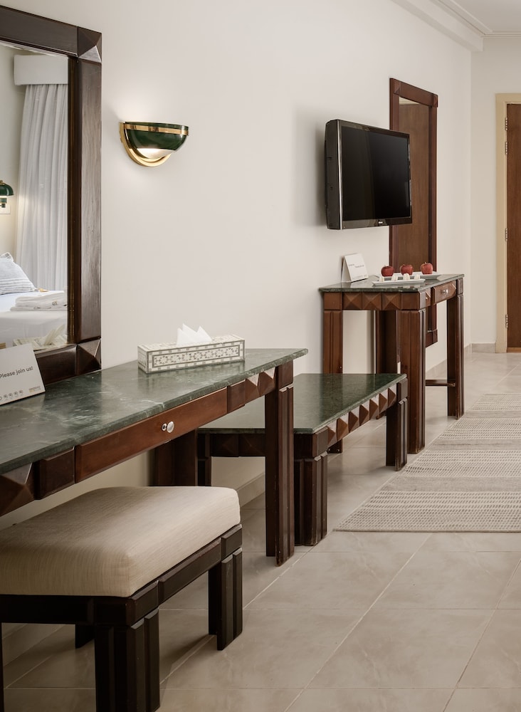 Sindbad Club Hotel 63/72