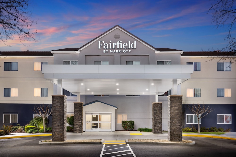 Fairfield Inn Tracy 1/21