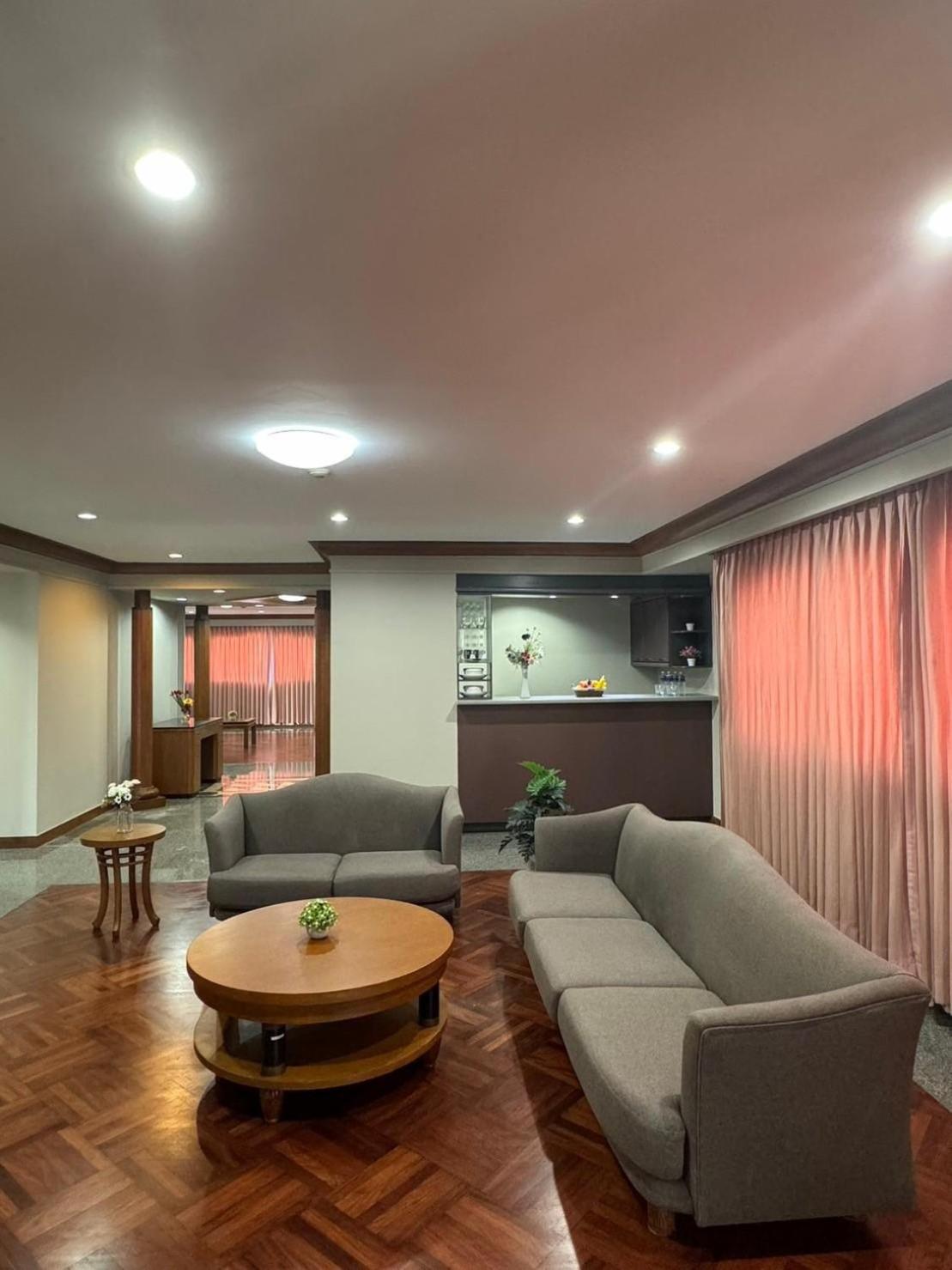 United Tower Thonglor By Aspira 40/55