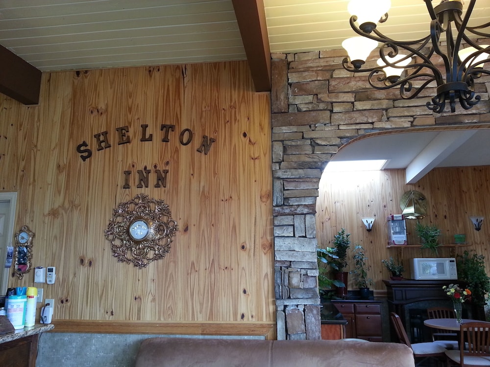 Shelton Inn 4/51