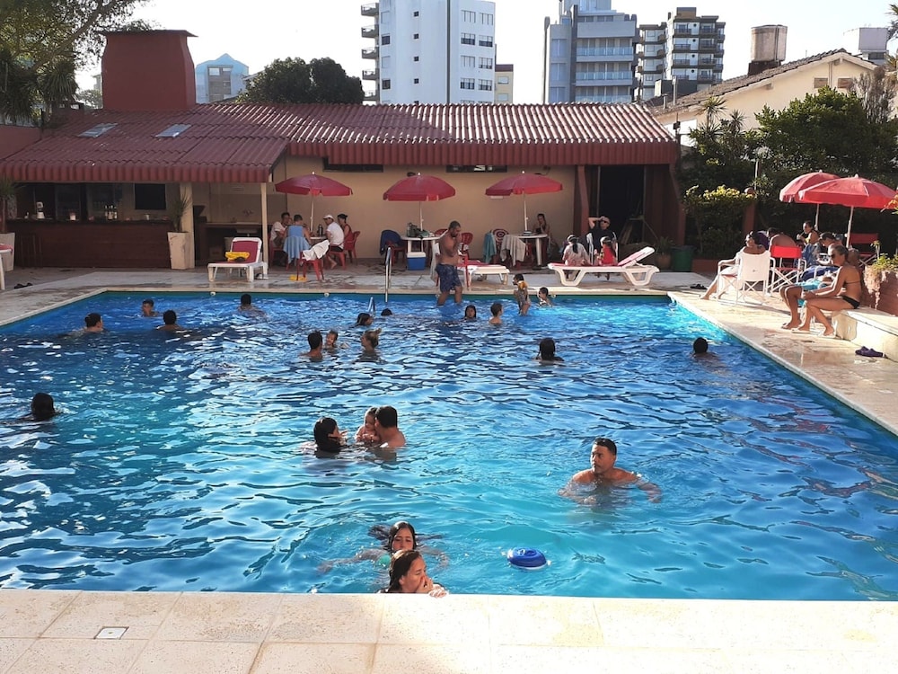 Intersur Villa Gesell 26/35