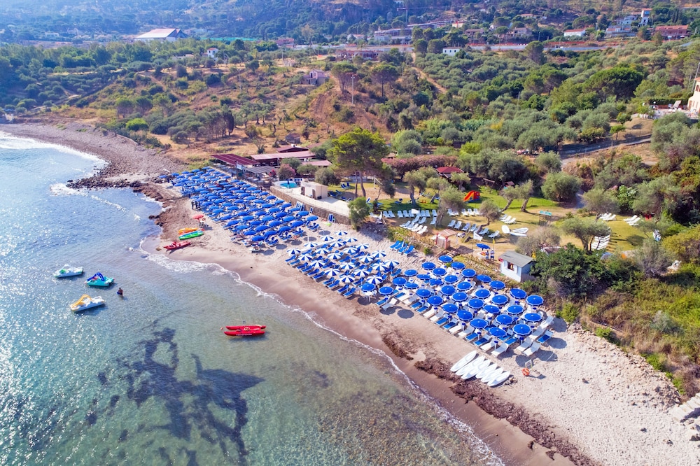 Cefalu Resort Sporting Club 25/69