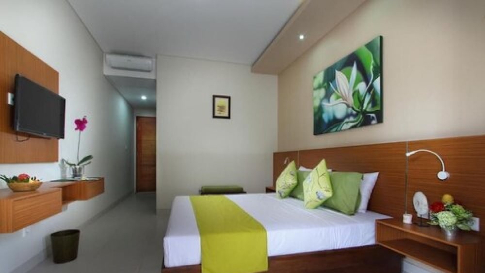 Kubu Cempaka Seminyak Hotel 15/62