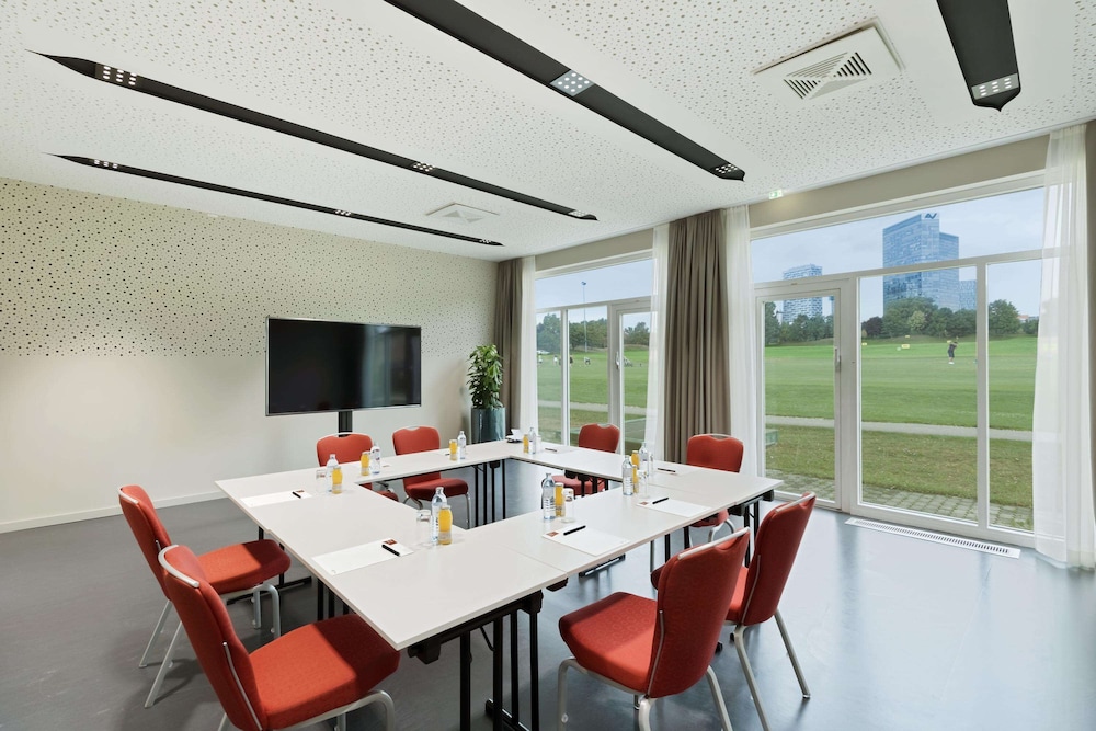 DoubleTree by Hilton Vienna Bosei 55/59