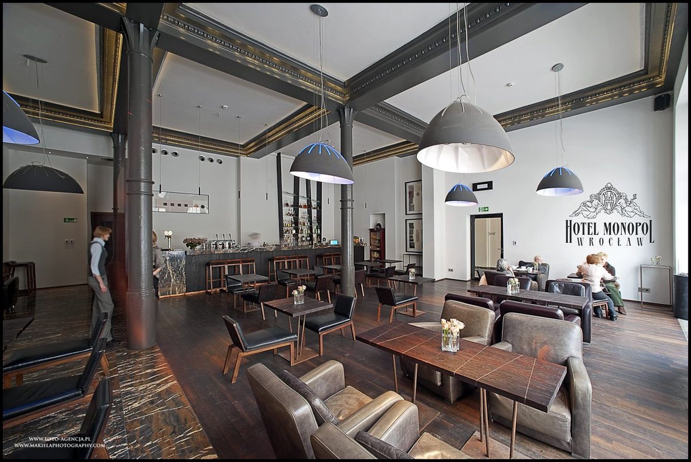 The Monopol Hotel 38/49