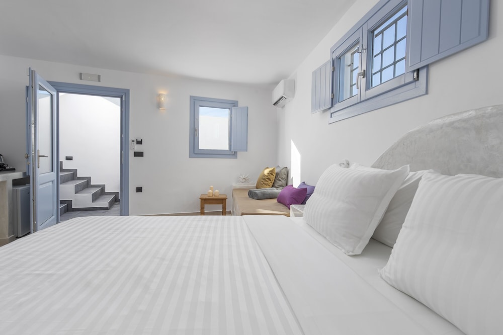 Sole doro Luxury Suites Santorini 6/50
