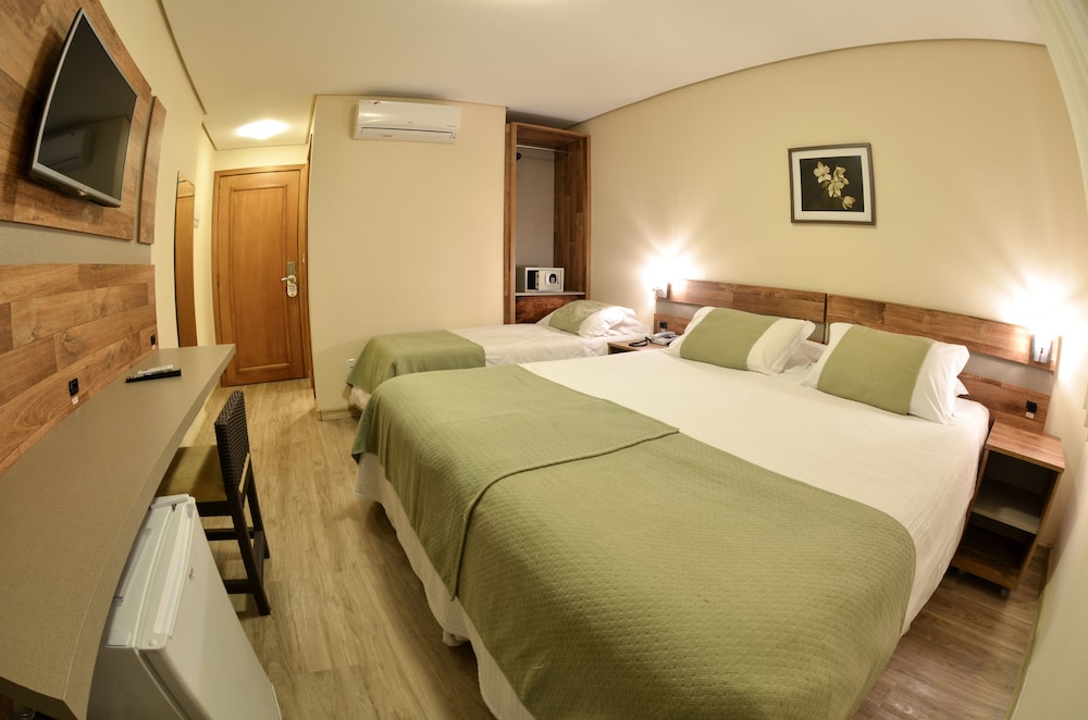 LUXURY, GROUND FLOOR
