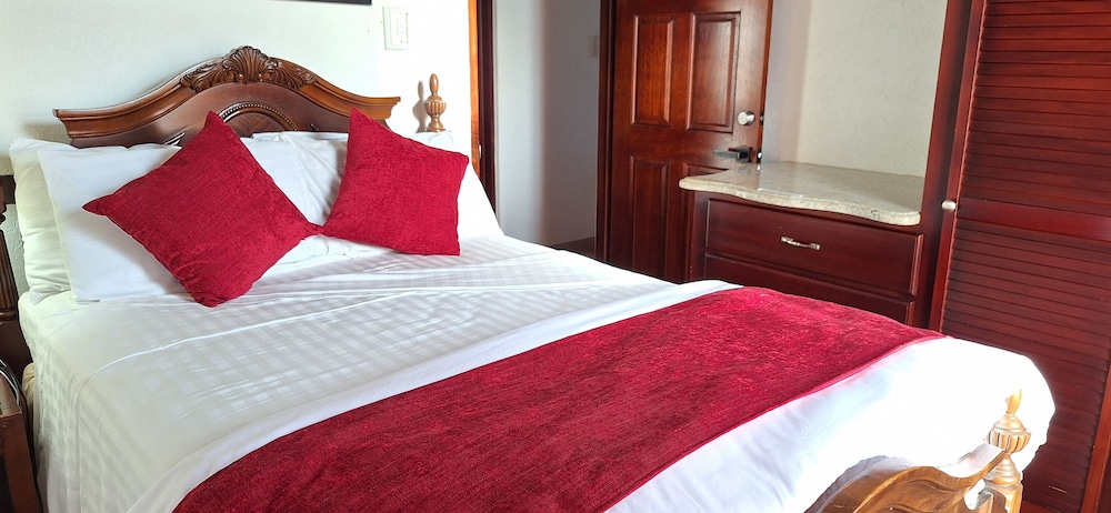 GoBajac Guest Apartments 12/50
