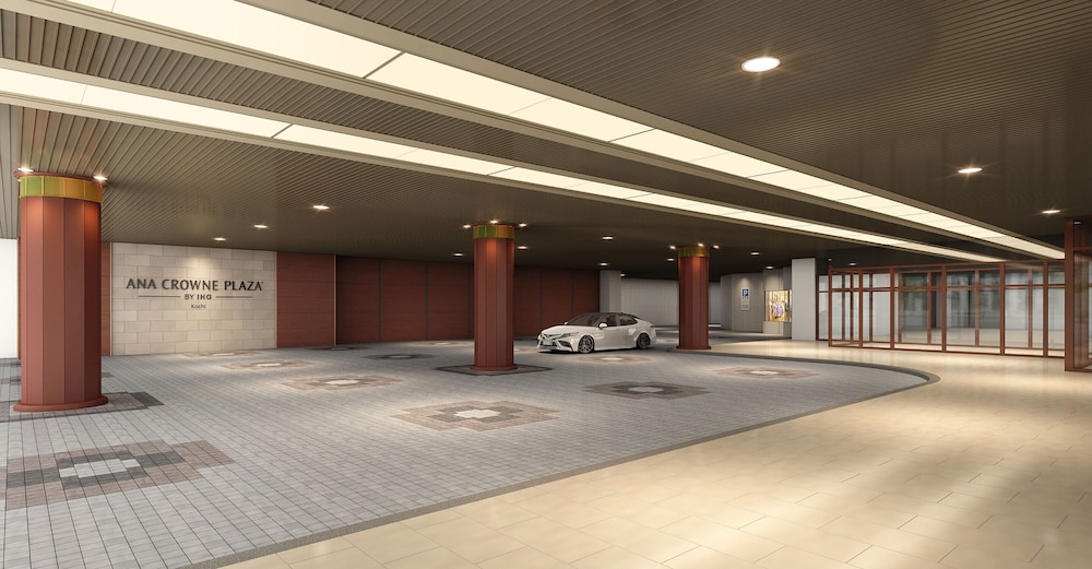 The Crown Palais New Hankyu Kochi 56/66