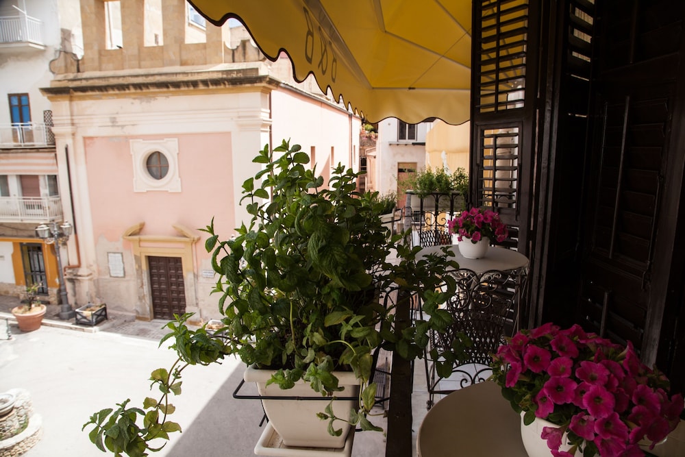 B&B Palazzo Melluso 8/39