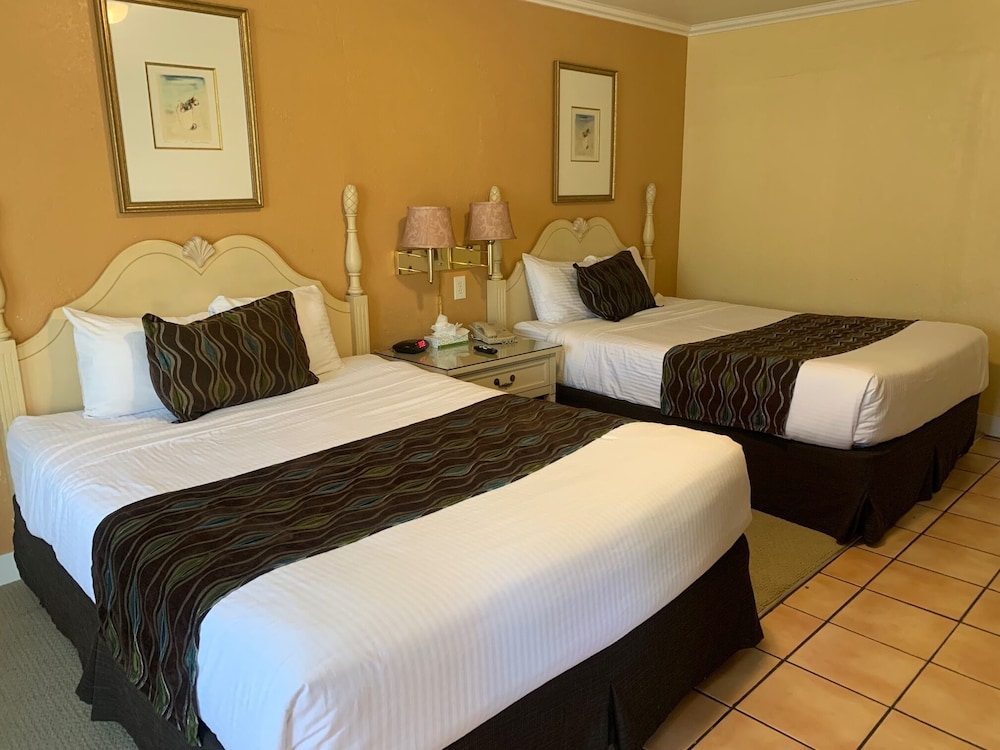 ROOM, 2 QUEEN BEDS, ACCESSIBLE