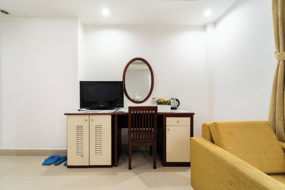 Collection O Cozy 5 Hotel - Near SECC 13/43