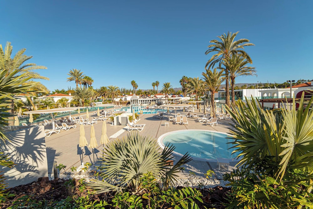 Hotel LIVVO Dunagolf Suites 46/50