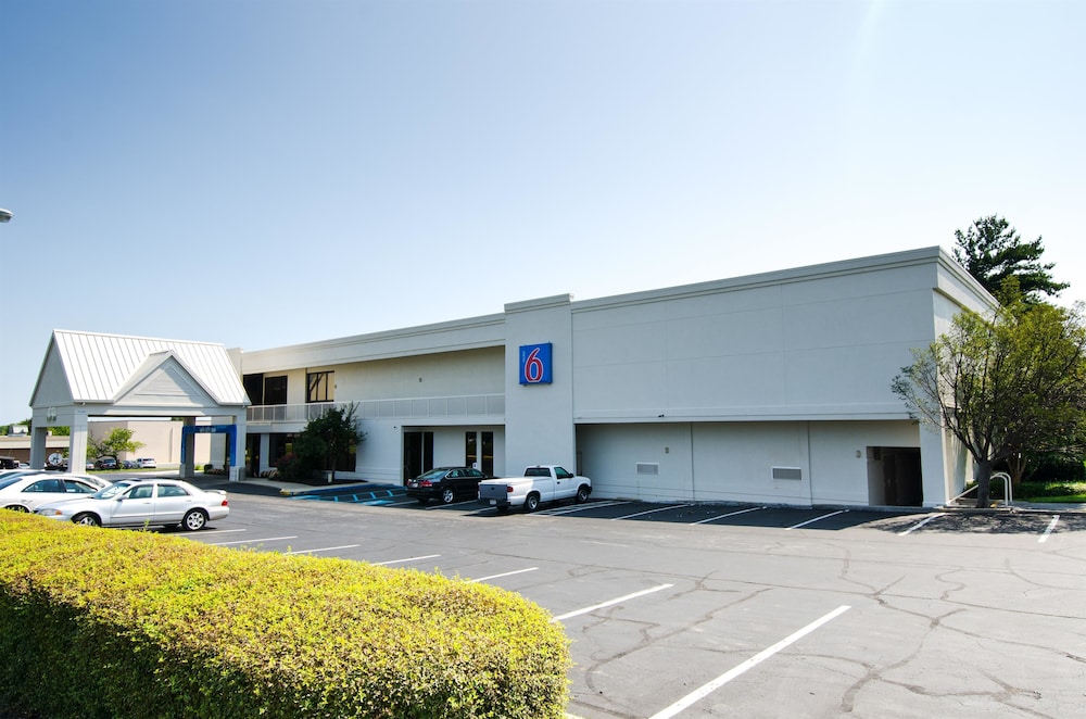 Motel6 Frederick, MD - Fort Detrick in FREDERICK - MD