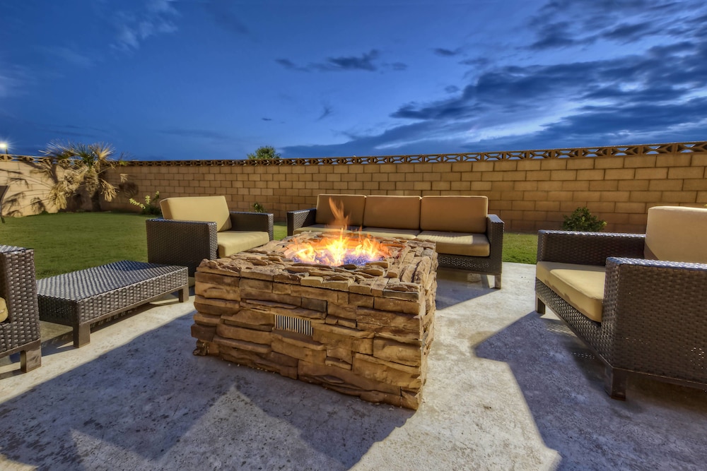 Courtyard By Marriott Midland 7/51