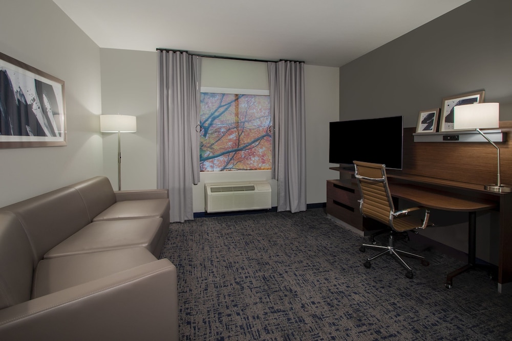 Fairfield Inn & Suites by Marriott Houston Katy 29/43