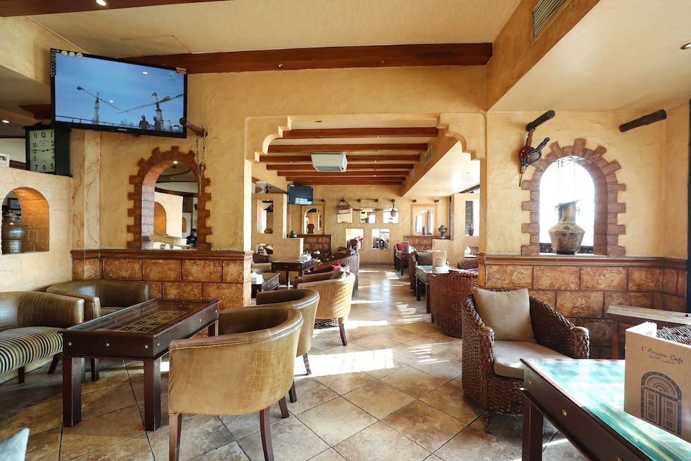 OYO 112 Semiramis Hotel 43/45