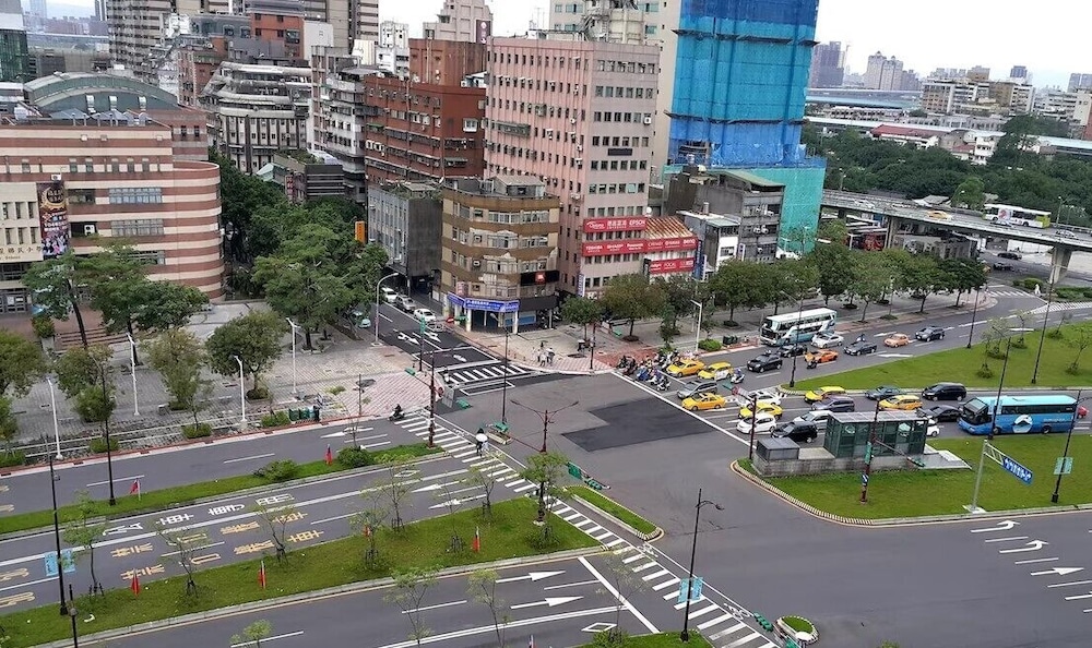 Taipei Hotel Zoo 45/53