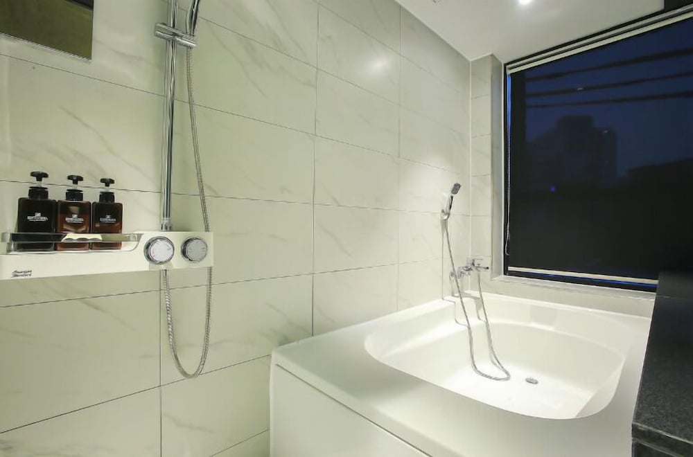 Bupyeong Zenith Hotel 51/61