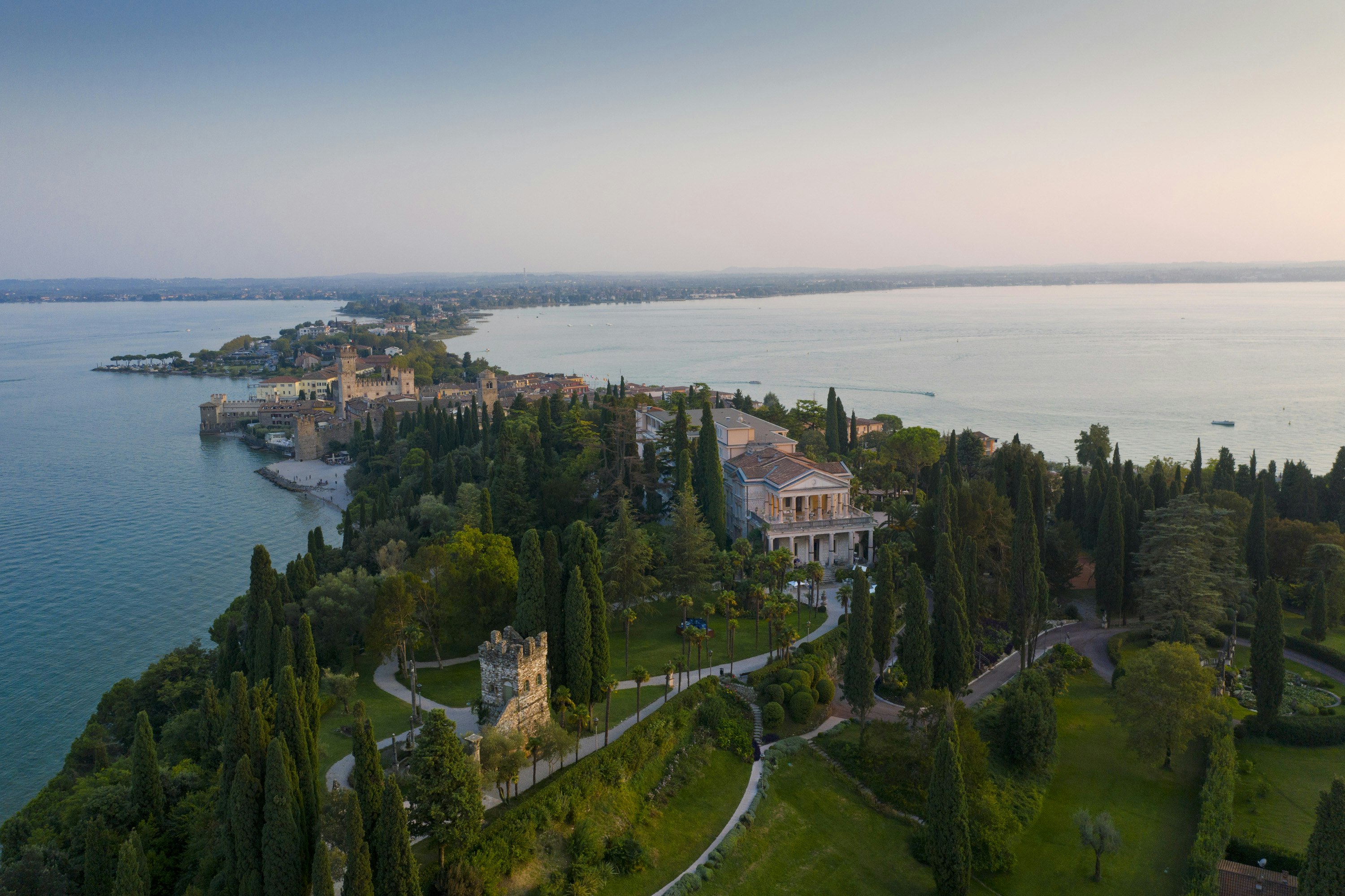Villa Cortine Palace Hotel 53/57