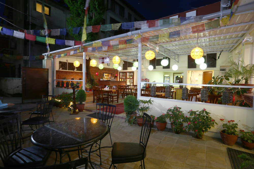 Aryatara Kathmandu Hotel 37/47