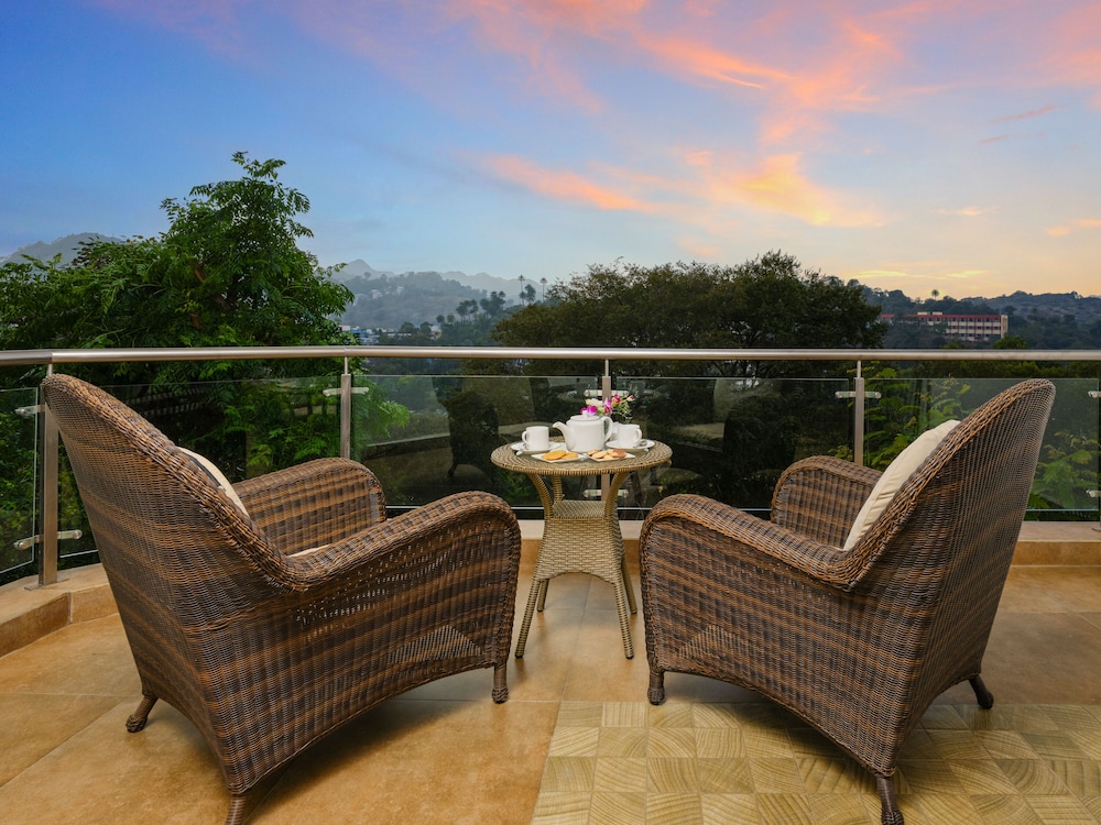 Sterling Mount Abu 28/50