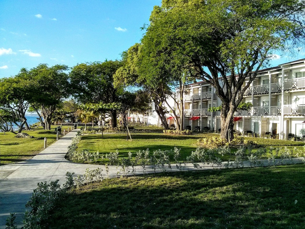 Royal Decameron Indigo Beach Resort and Spa 61/67