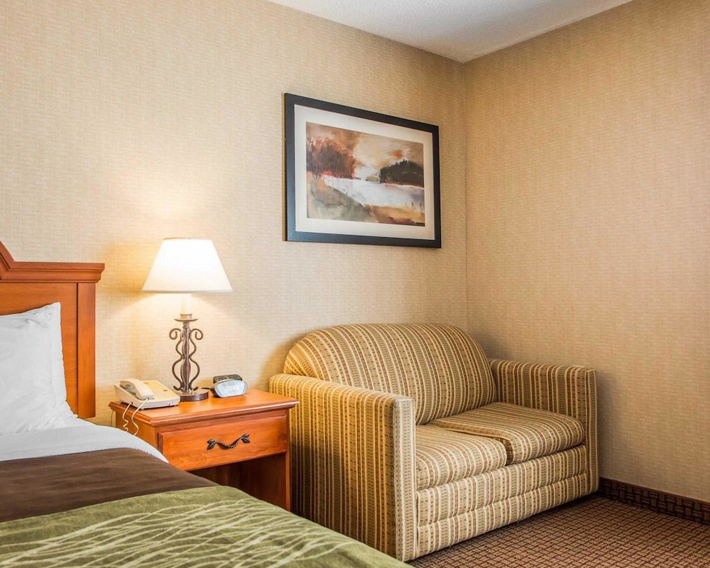 Quality Inn Sidney OH 28/34