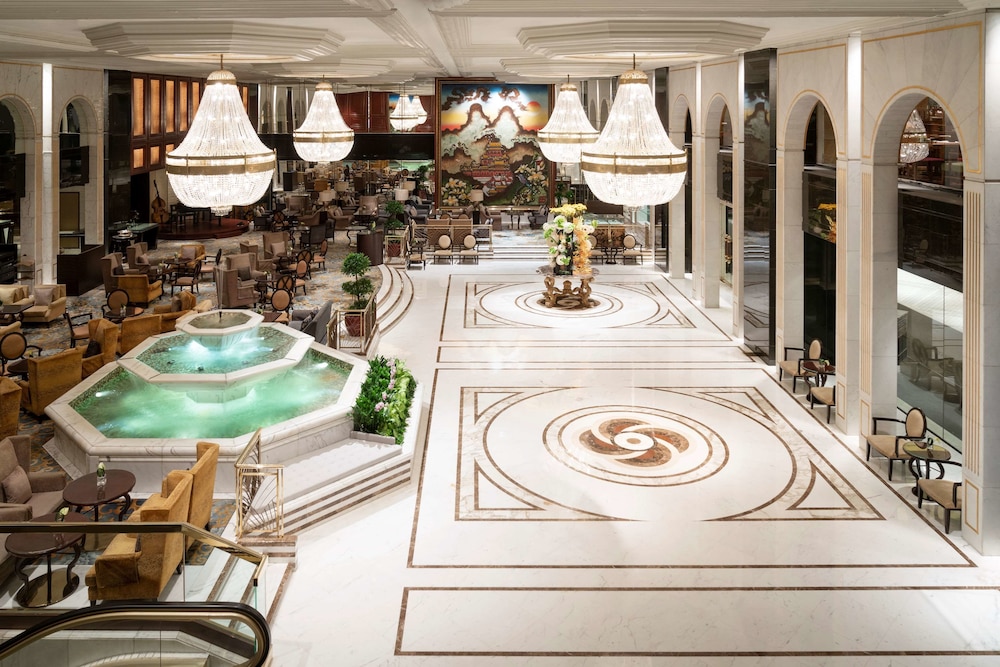 Kowloon Shangri-La Hong Kong 50/69