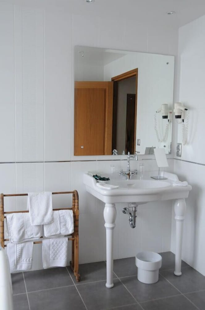 L'AUBERGE BRETONNE 47/50