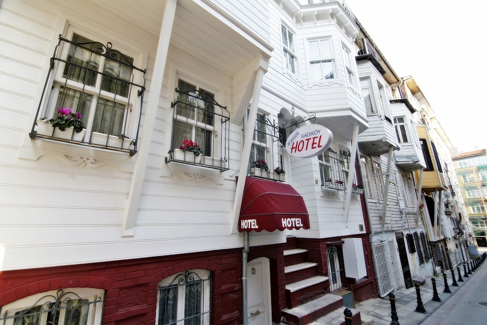 W. House Kadikoy 4/60