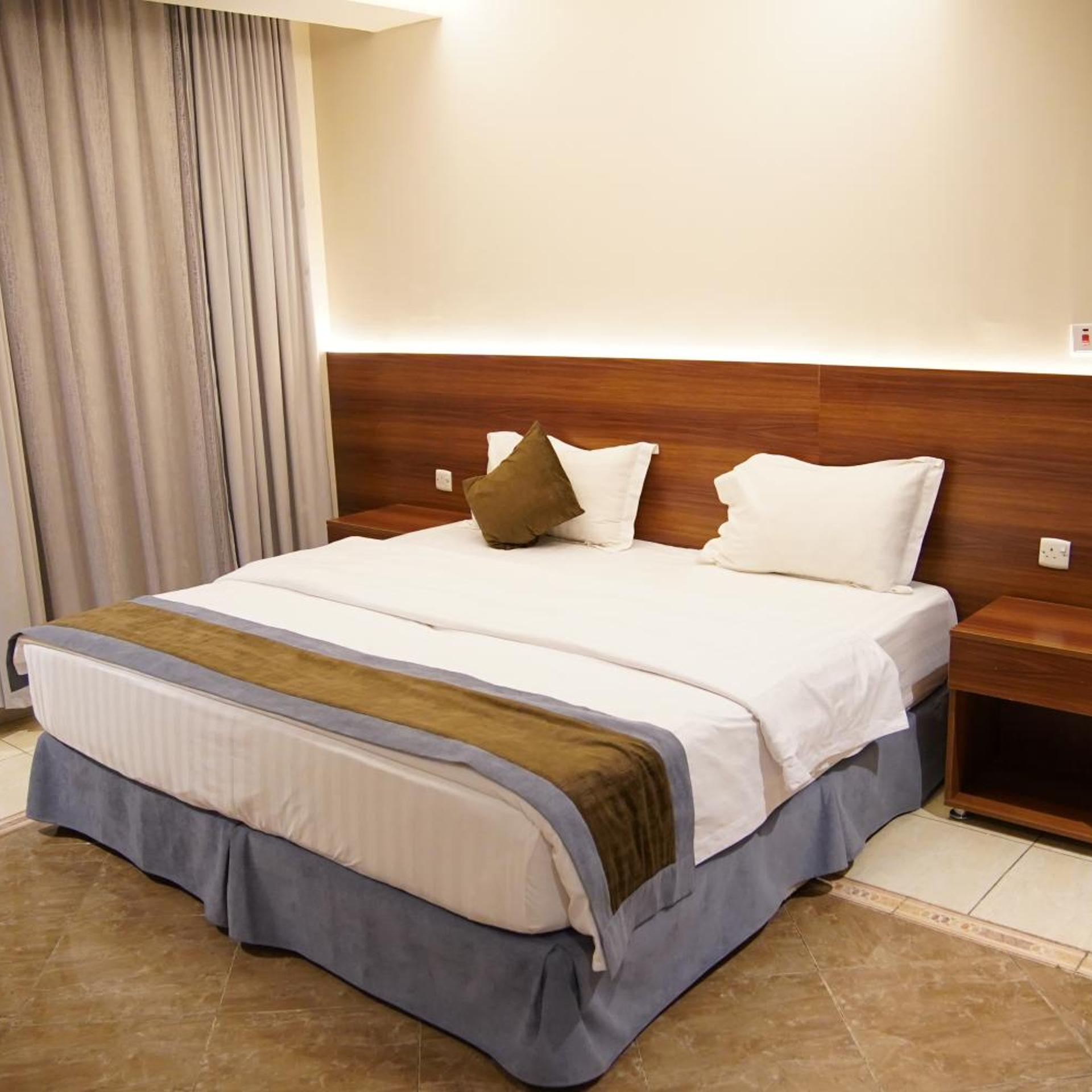 Doosh Teeba Hotel Suites 14/52