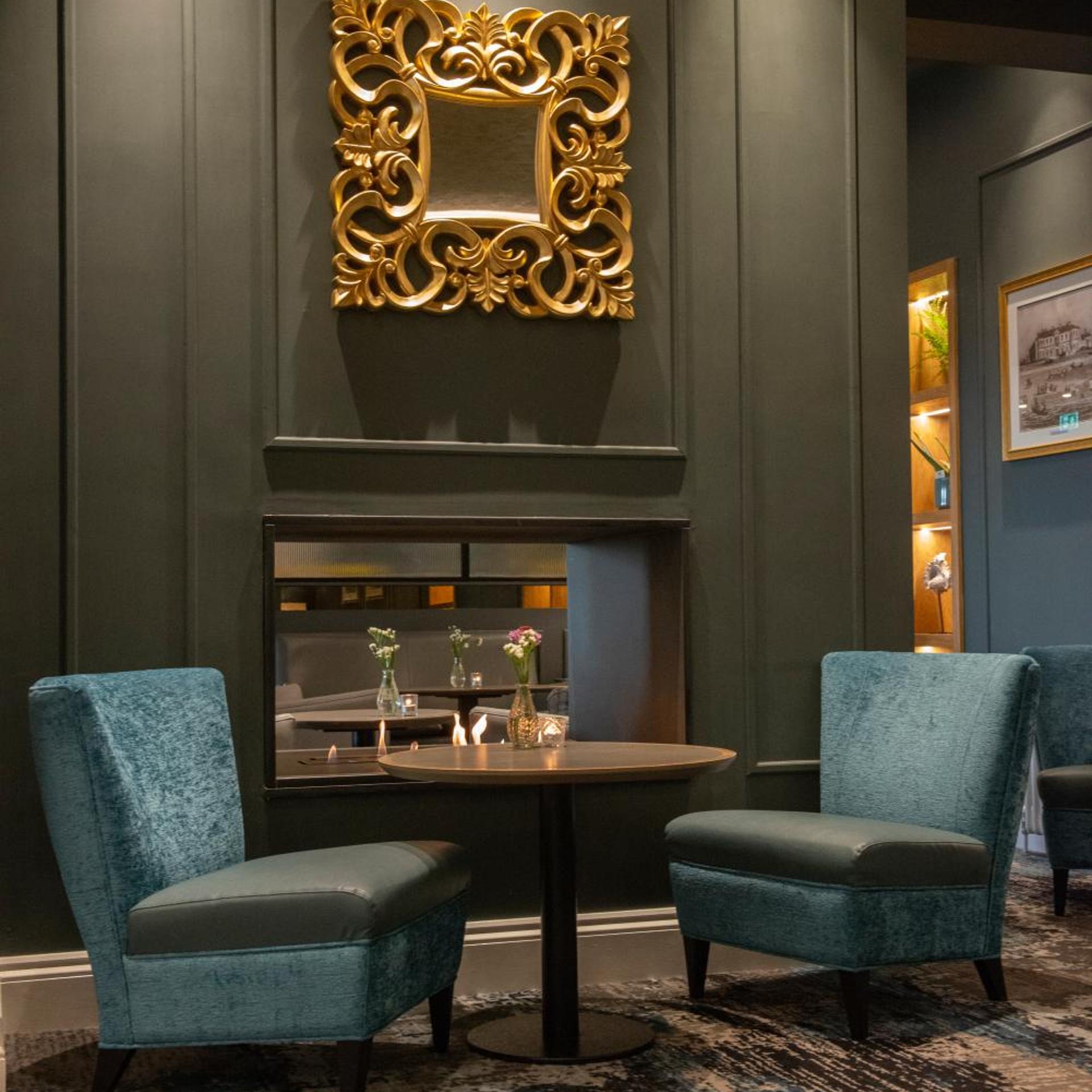 Clifton Arms Hotel 35/58