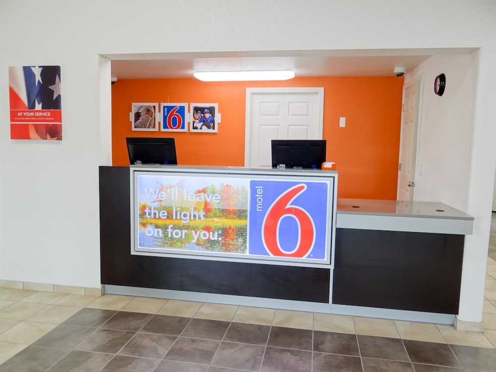 Motel6 Erie, PA photo4