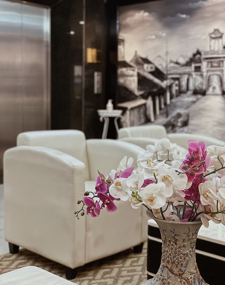 Golden Cyclo Premier Hotel Powered By Fave 34/56