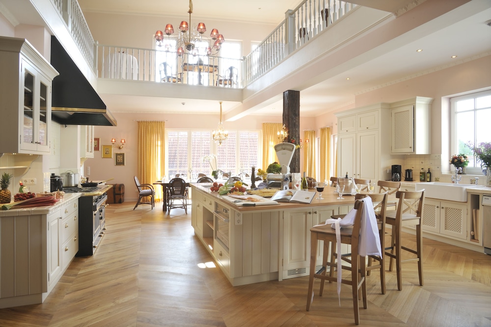 Goldener Anker Hotel 52/62