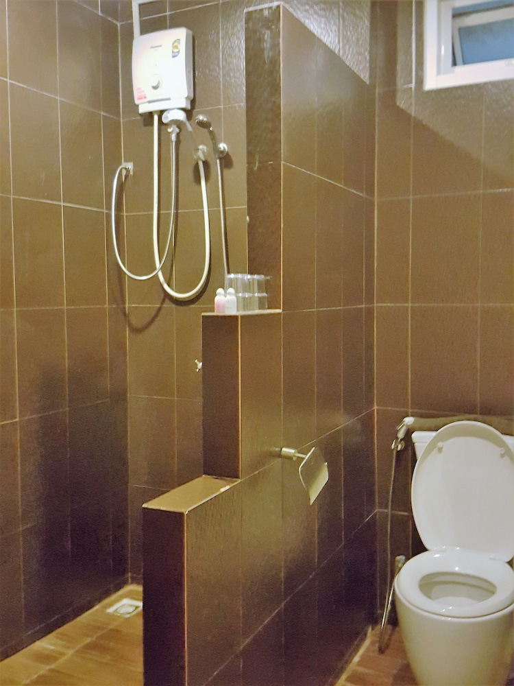 Limburi Hometel 66/73
