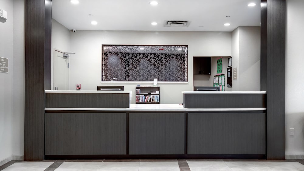 Candlewood Suites Waco 10/58