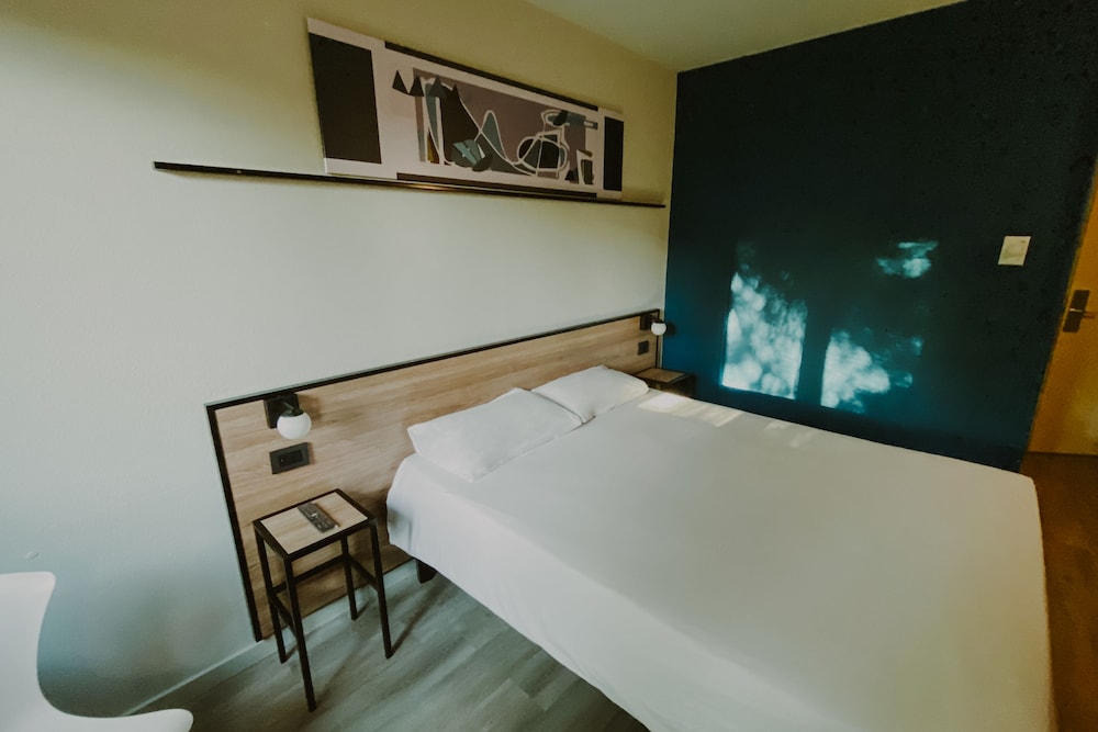 Ibis Mendoza 19/71
