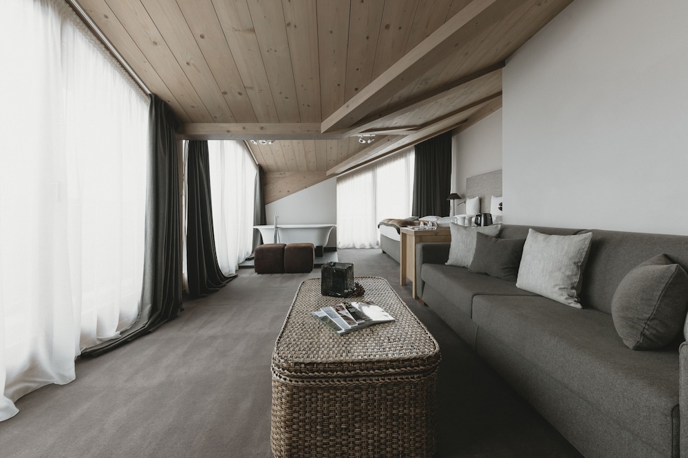 Hotel Sonne 46/70