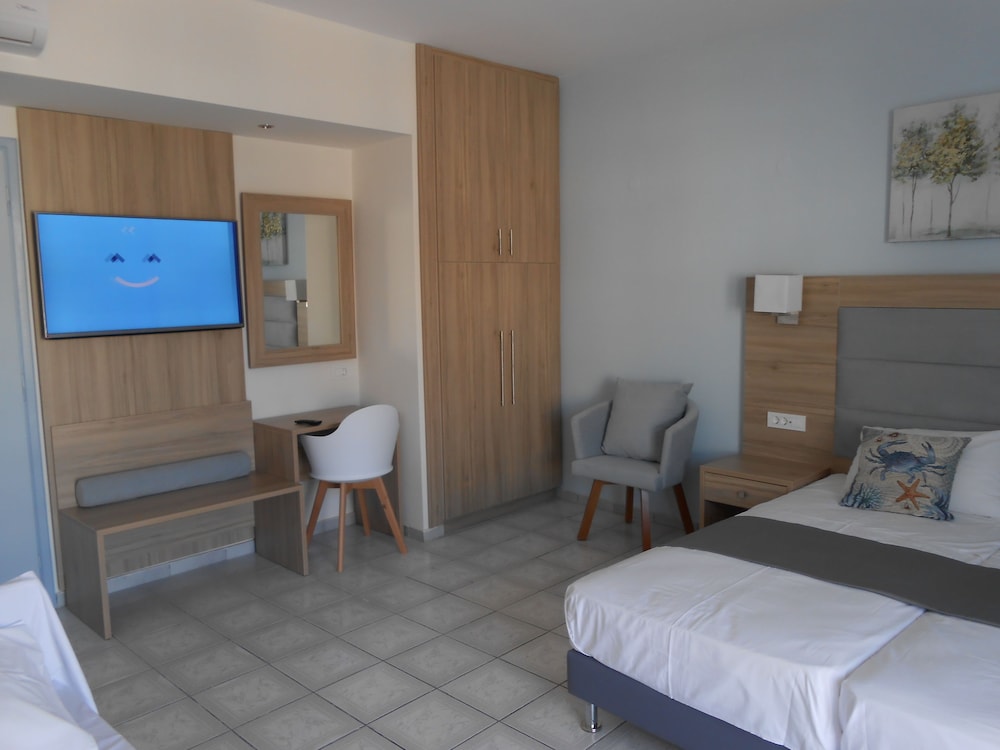 Aristo Apartments 24/57