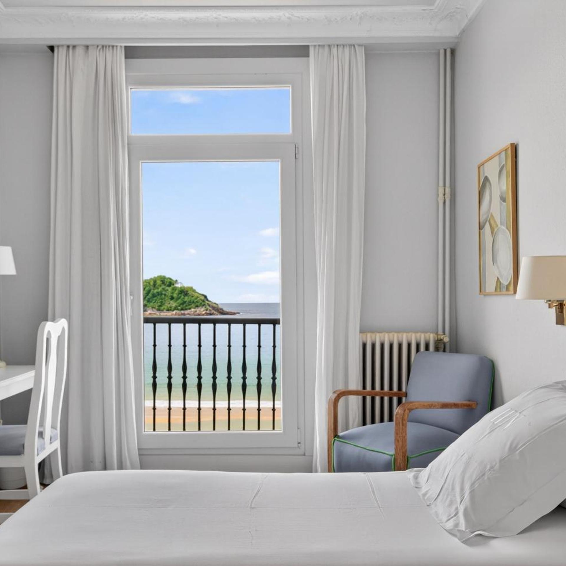 Hotel Niza 14/75