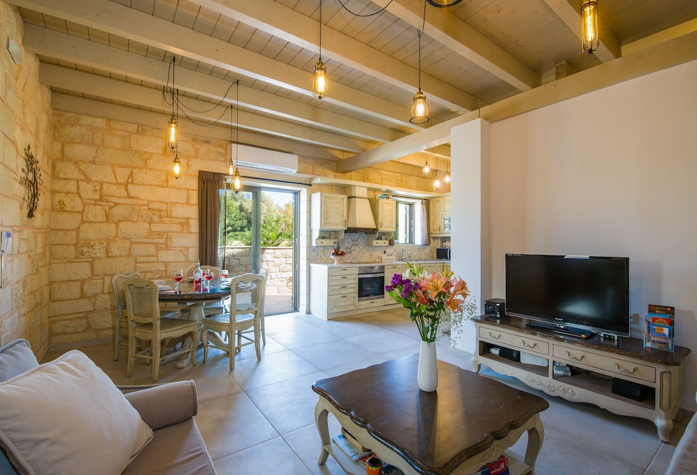 Sirocos Villas 28/50
