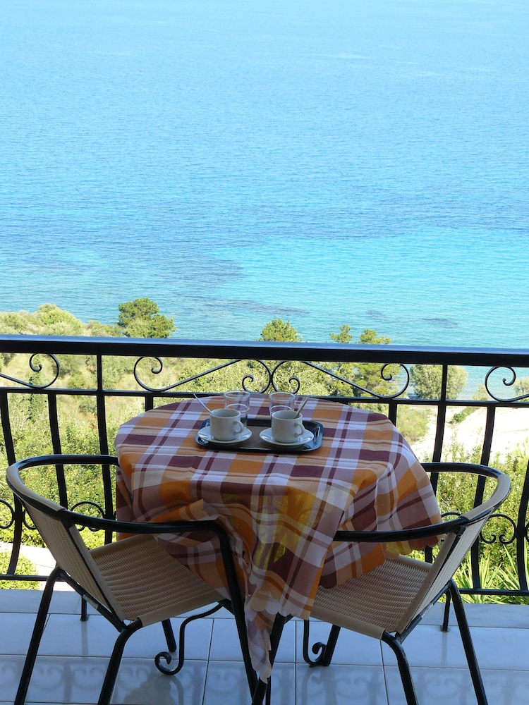 Villa Contessa 27/50